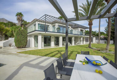 Luxury Five-Bedroom Villa with Panoramic Sea Views in Rocio de Nagüeles, Marbella Golden Mile