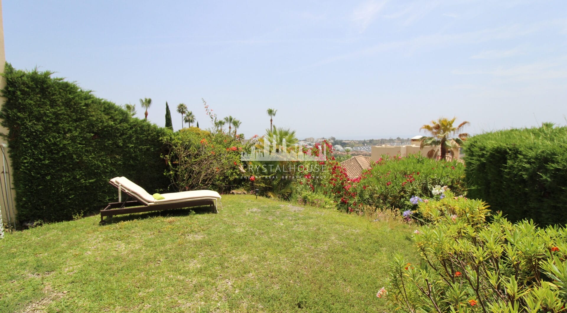 JARDIN PRECY AND ENVIRONMENTAL VIEWS TO THE SEA