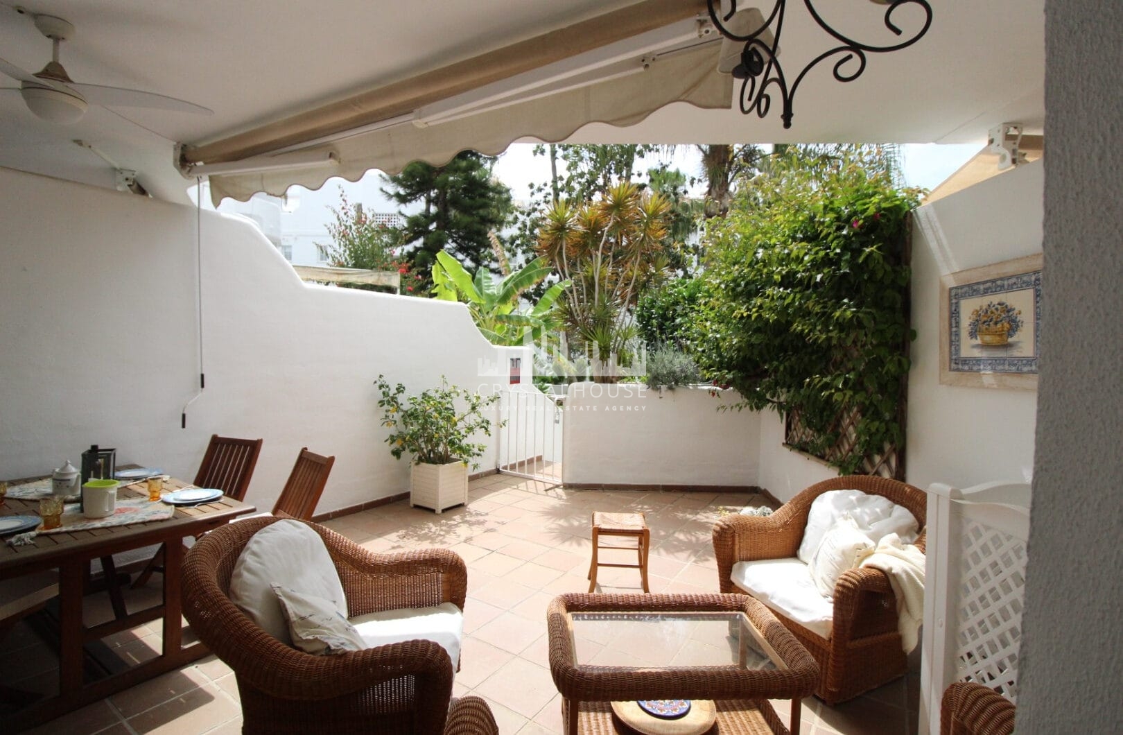OPORTUNITY IN GOLDEN MILE!  GRATE APARTMENT  OF 3 BED!