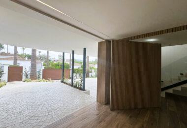 Villa KOA: Modern Elegance in Sotogrande Costa