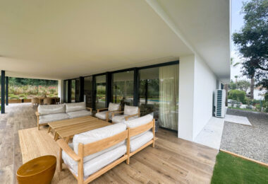 Villa KOA: Modern Elegance in Sotogrande Costa