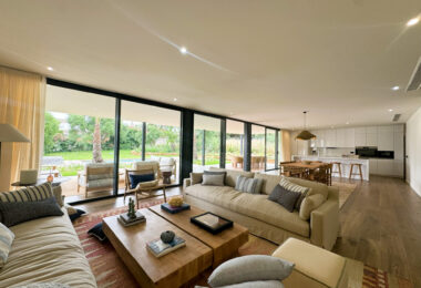 Villa KOA: Modern Elegance in Sotogrande Costa