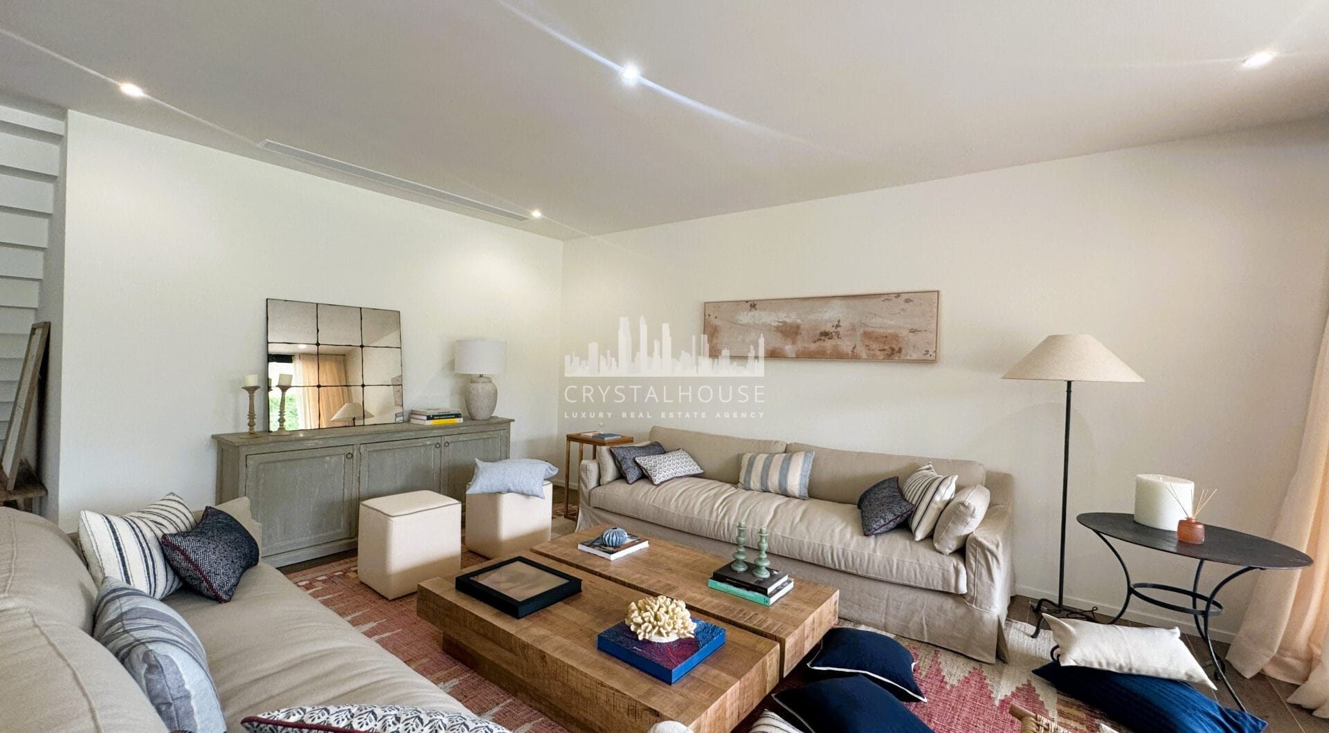 Villa KOA: Modern Elegance in Sotogrande Costa