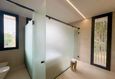 Villa KOA: Modern Elegance in Sotogrande Costa