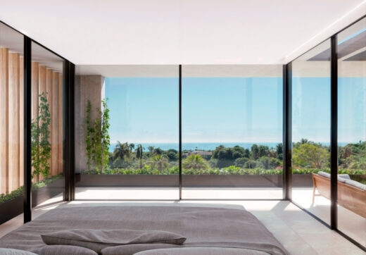 Villa Ebony: Elevated Living in La Reserva, Sotogrande
