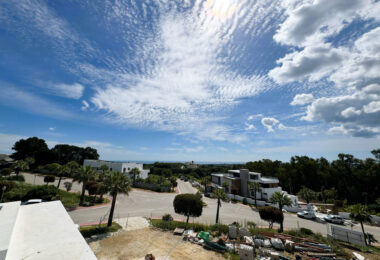 Villa Ebony: Elevated Living in La Reserva, Sotogrande