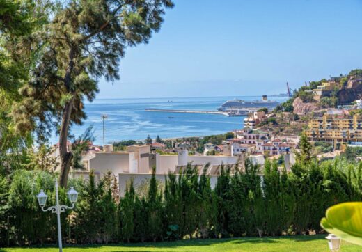 MAJESTIC NEOCLASSICAL PALACE WITH PANORAMIC VIEWS IN MALAGA EAST