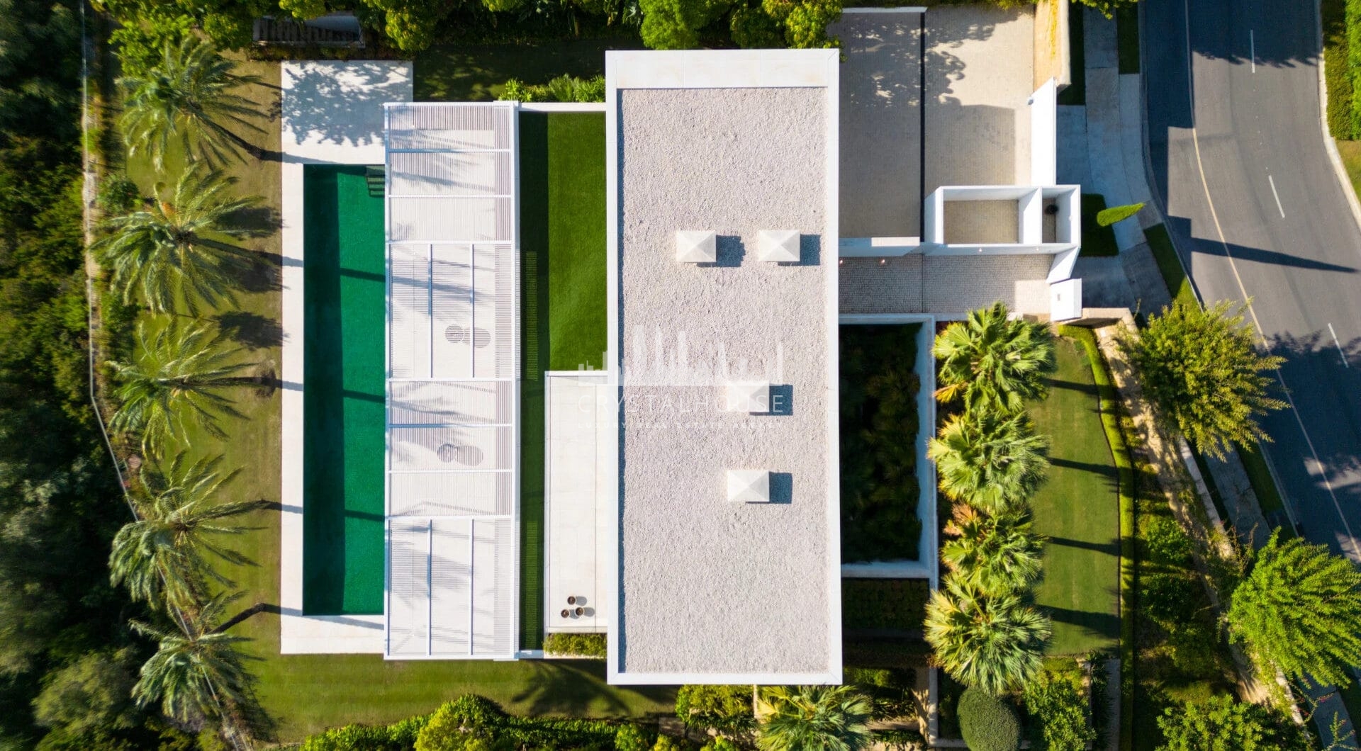 This astonishing villa is the embodiment of luxury golfside living.
