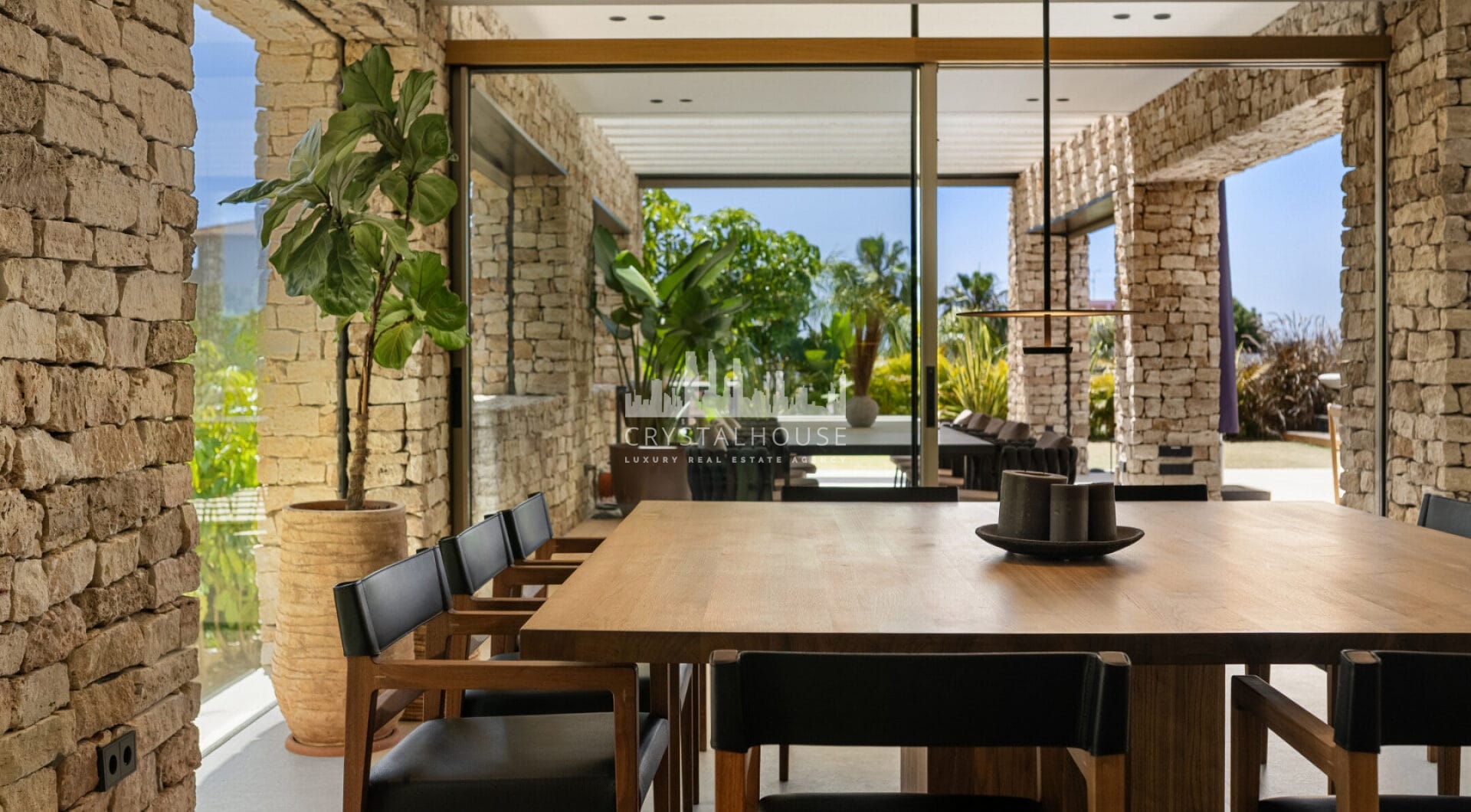 Discover Villa P, an architectural masterpiece in Nueva Andalucia, where every detail is designed to offer an unparalleled lifestyle.