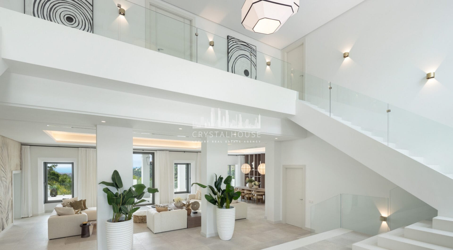 Stunning mansion with a blend of modern and traditional Andalusian architecture in the prestigious El Madroñal residential area, adjacent to La Zagaleta, in Benahavís – Marbella.