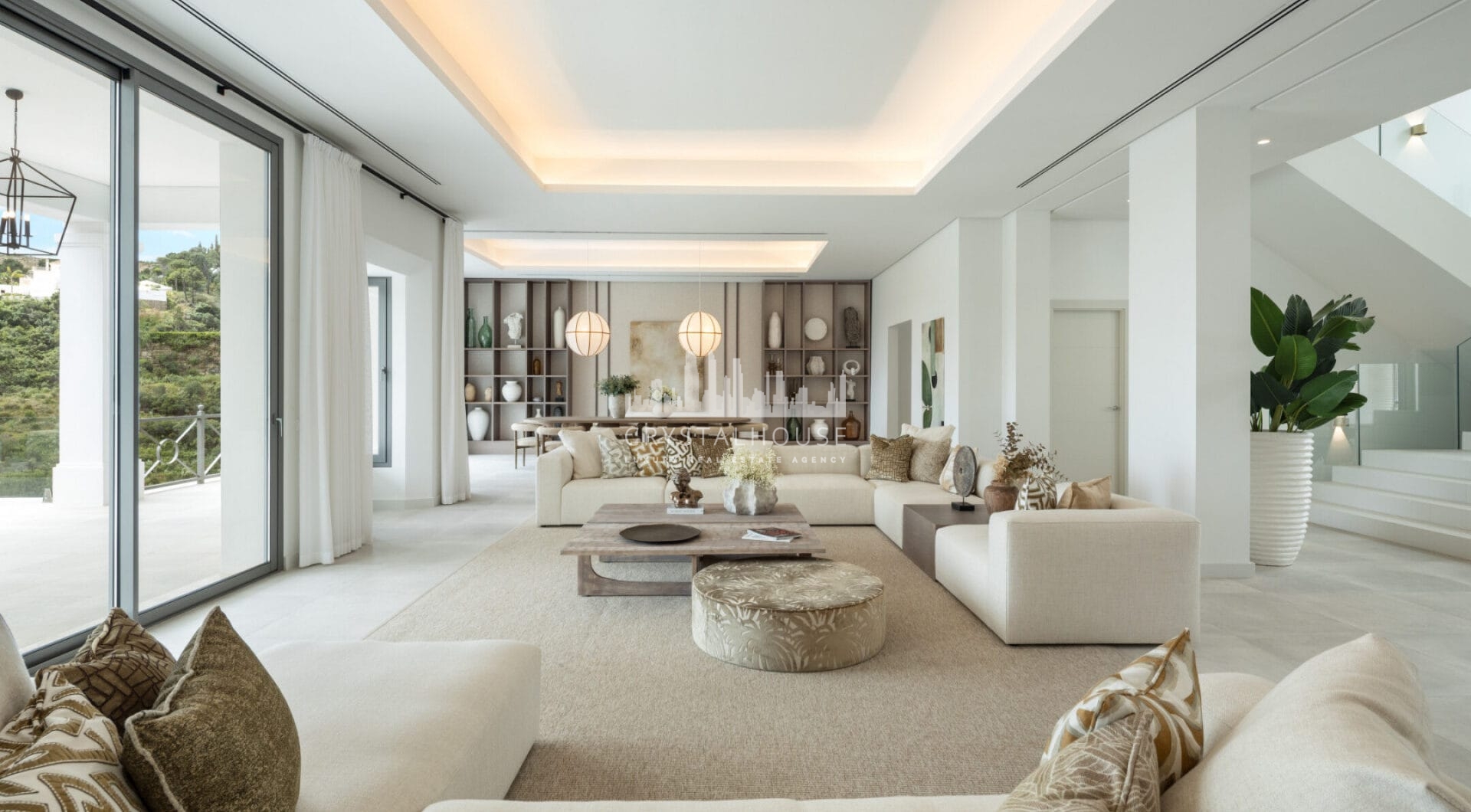 Stunning mansion with a blend of modern and traditional Andalusian architecture in the prestigious El Madroñal residential area, adjacent to La Zagaleta, in Benahavís – Marbella.