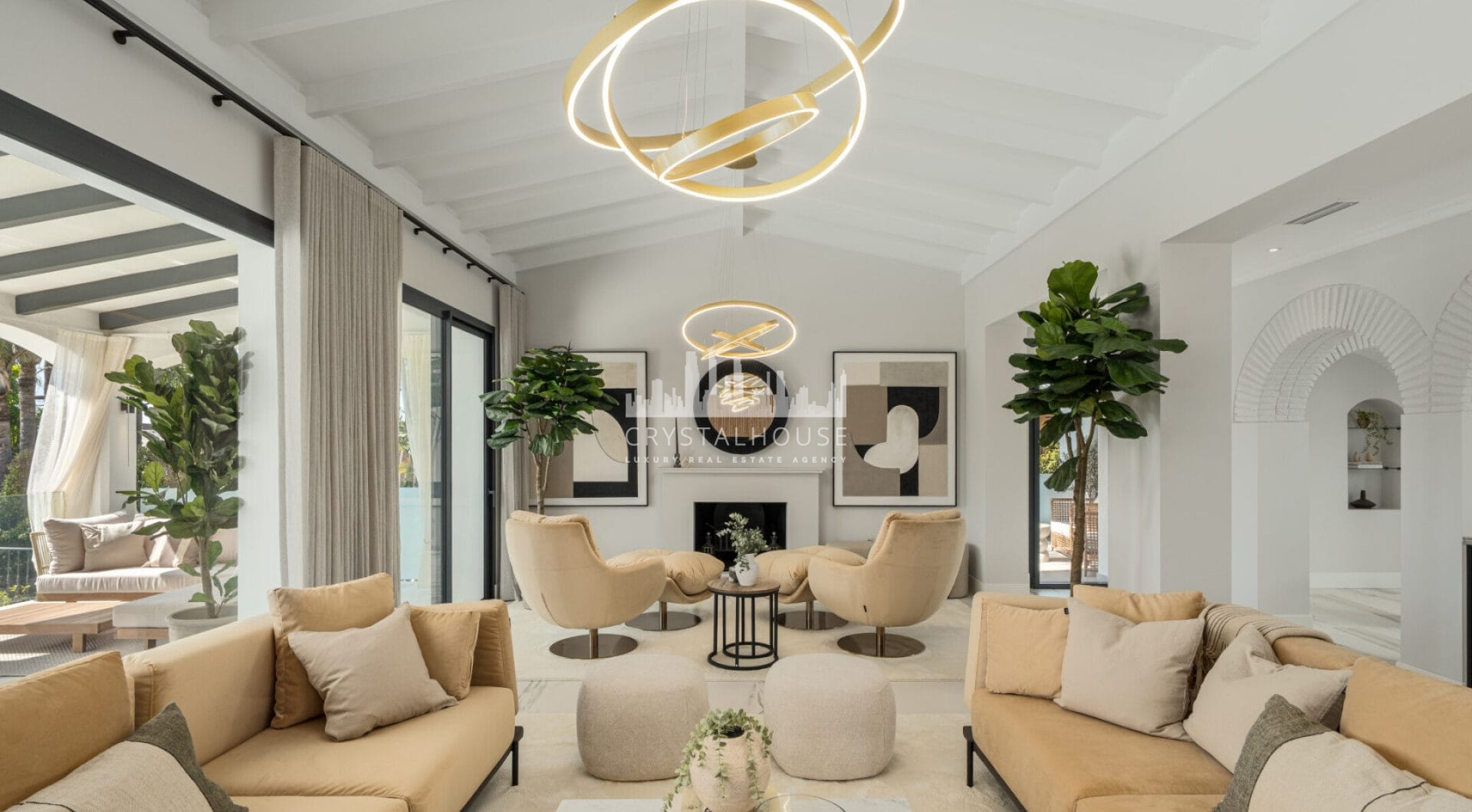 Villa Zafira is a charming Mediterranean retreat that seamlessly blends traditional charm with refined contemporary touches.