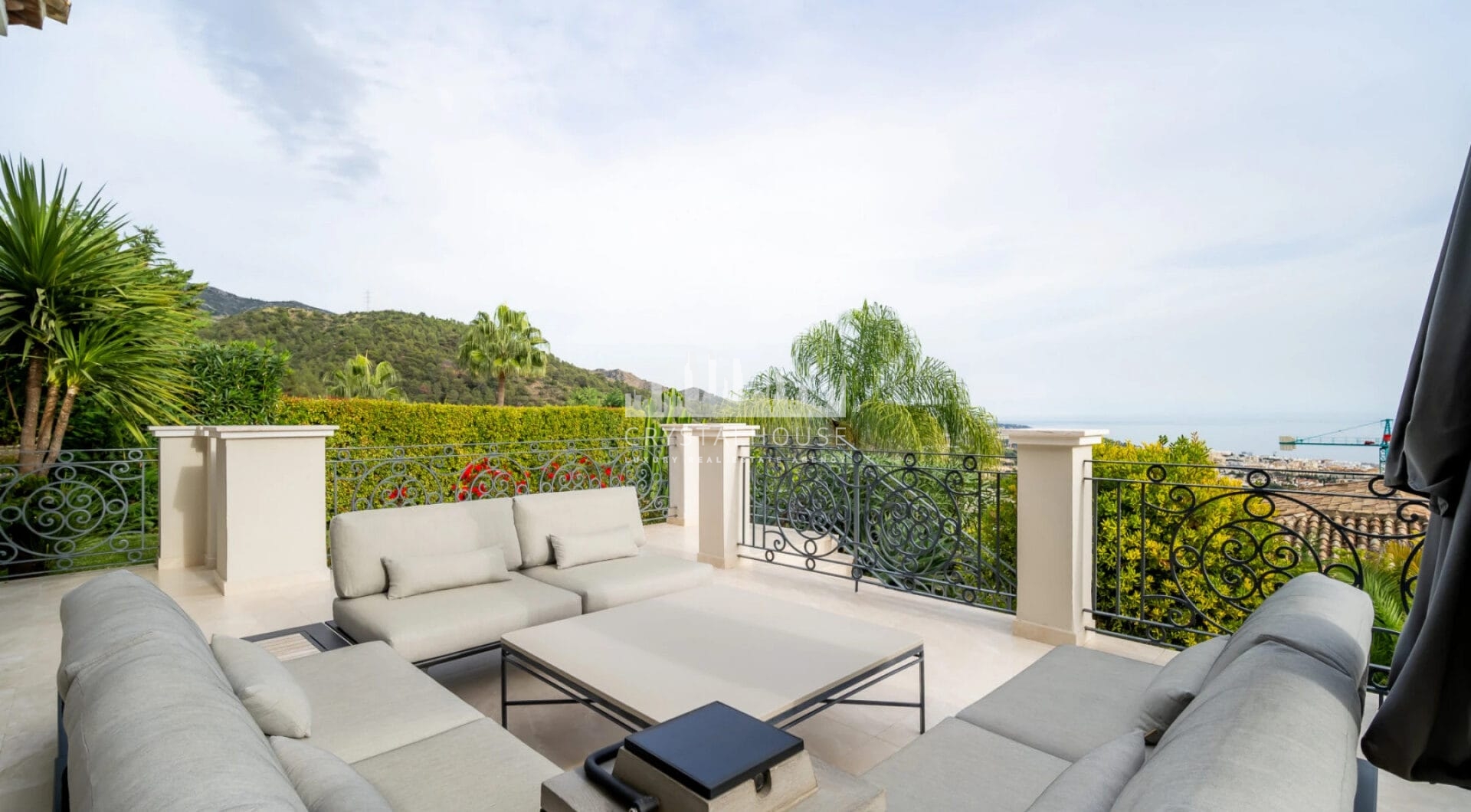 Villa Paradiso is a stunning property located in the prestigious gated community of Sierra Blanca, one of Marbella’s most sought-after addresses.