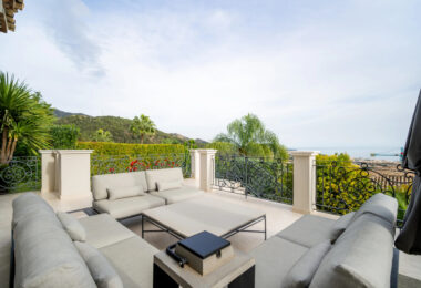Villa Paradiso is a stunning property located in the prestigious gated community of Sierra Blanca, one of Marbella’s most sought-after addresses.