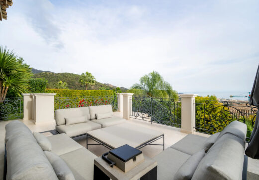 Villa Paradiso is a stunning property located in the prestigious gated community of Sierra Blanca, one of Marbella’s most sought-after addresses.