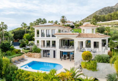 Villa Paradiso is a stunning property located in the prestigious gated community of Sierra Blanca, one of Marbella’s most sought-after addresses.