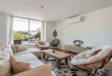 Nestled in a quiet residential area just minutes from Estepona town and the coastline, Villa Jazu offers a refined sense of comfort across 3 carefully designed levels.