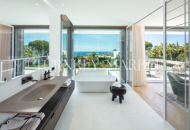 Set in the exclusive gated community of Sierra Blanca, Rossini 13 offers privacy, security, and panoramic sea views stretching to Gibraltar and the African coastline.