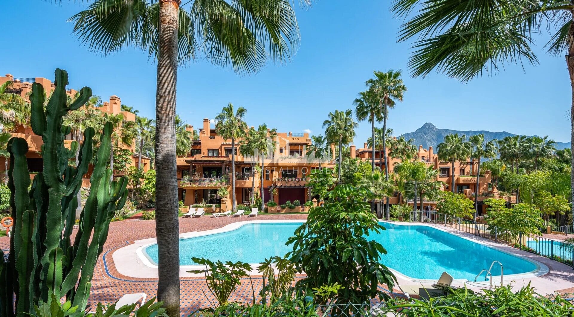 Presenting a captivating three-bedroom duplex penthouse nestled within the prestigious La Alzambra Hill Club, an exclusive 24-hour gated and secure development.