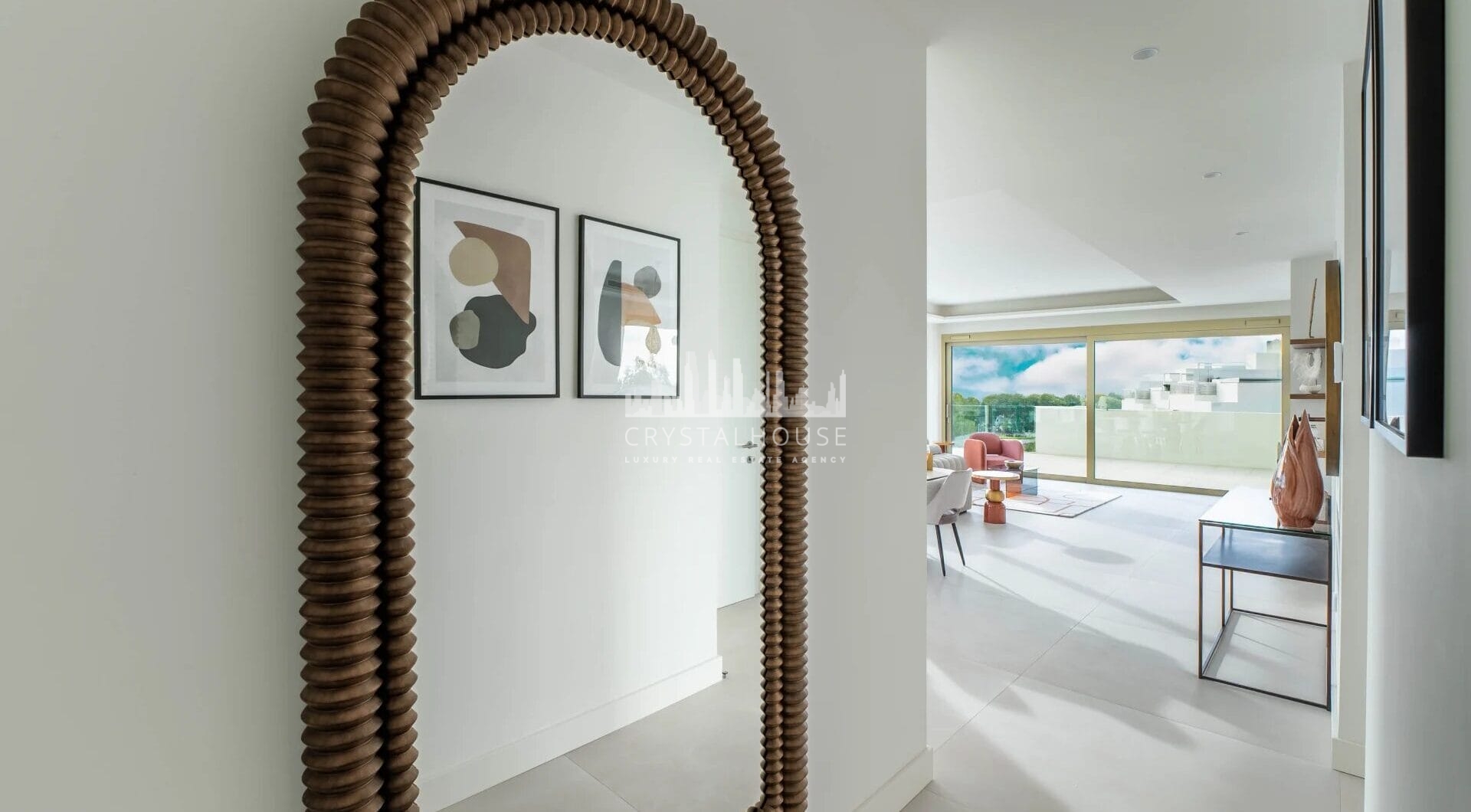 Nestled within the prestigious and highly sought-after Benalús residential complex on Marbella’s Golden Mile, this stunning duplex penthouse redefines luxury living.