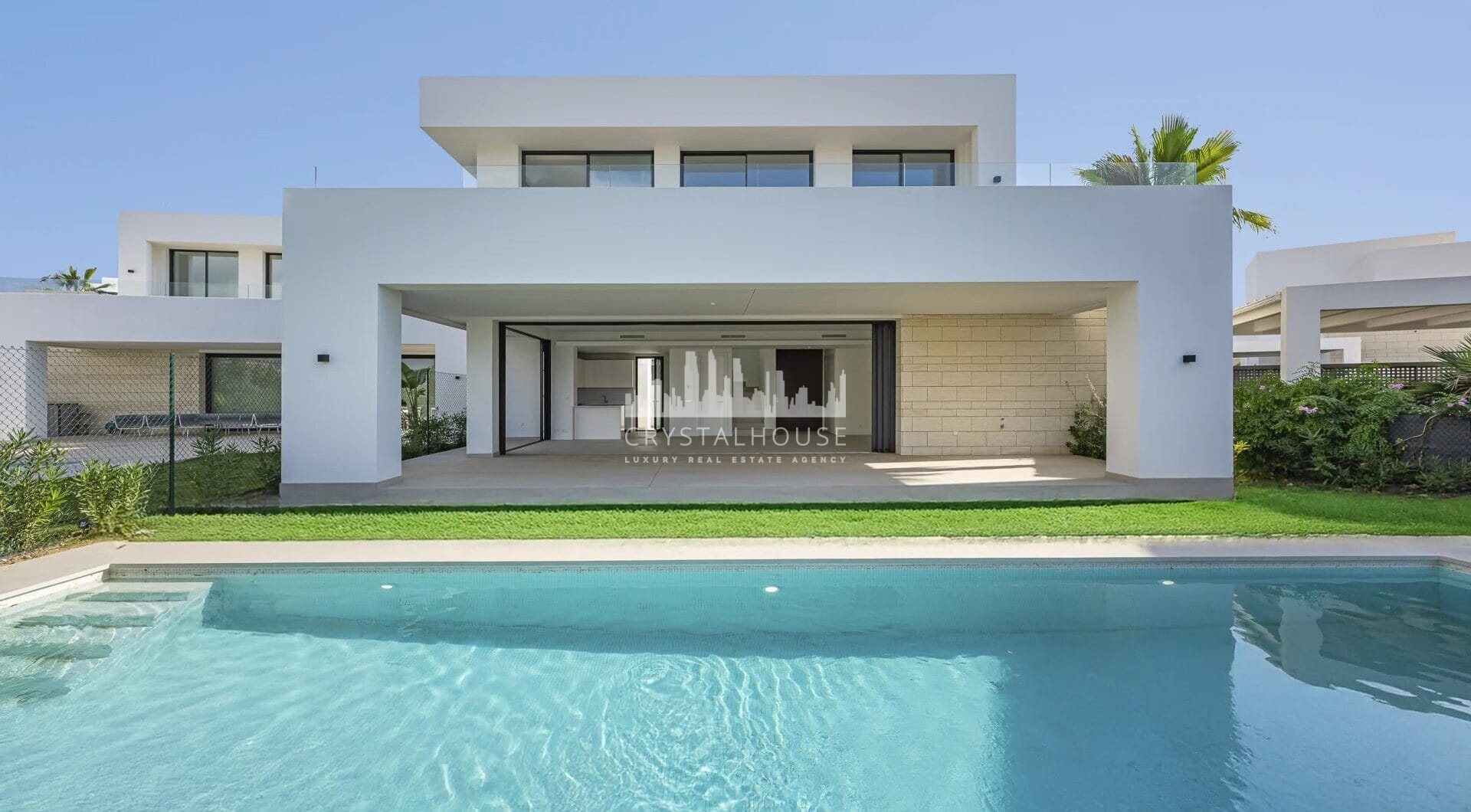 La Finca de Marbella is a distinguished gated community that merges elegant, contemporary villa design with a tranquil yet central location.