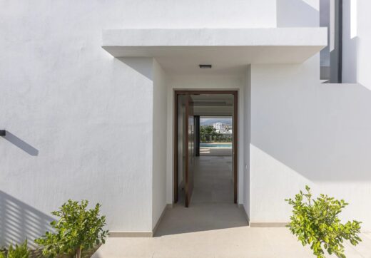 La Finca de Marbella is a distinguished gated community that merges elegant, contemporary villa design with a tranquil yet central location.