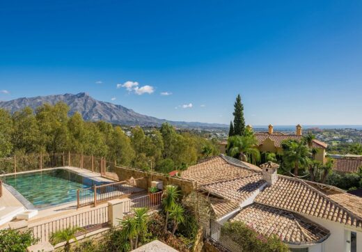 Nestled within the prestigious El Herrojo community, this 7-bedroom, 9-bathroom villa redefines opulent living.