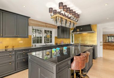 Nestled within the prestigious El Herrojo community, this 7-bedroom, 9-bathroom villa redefines opulent living.