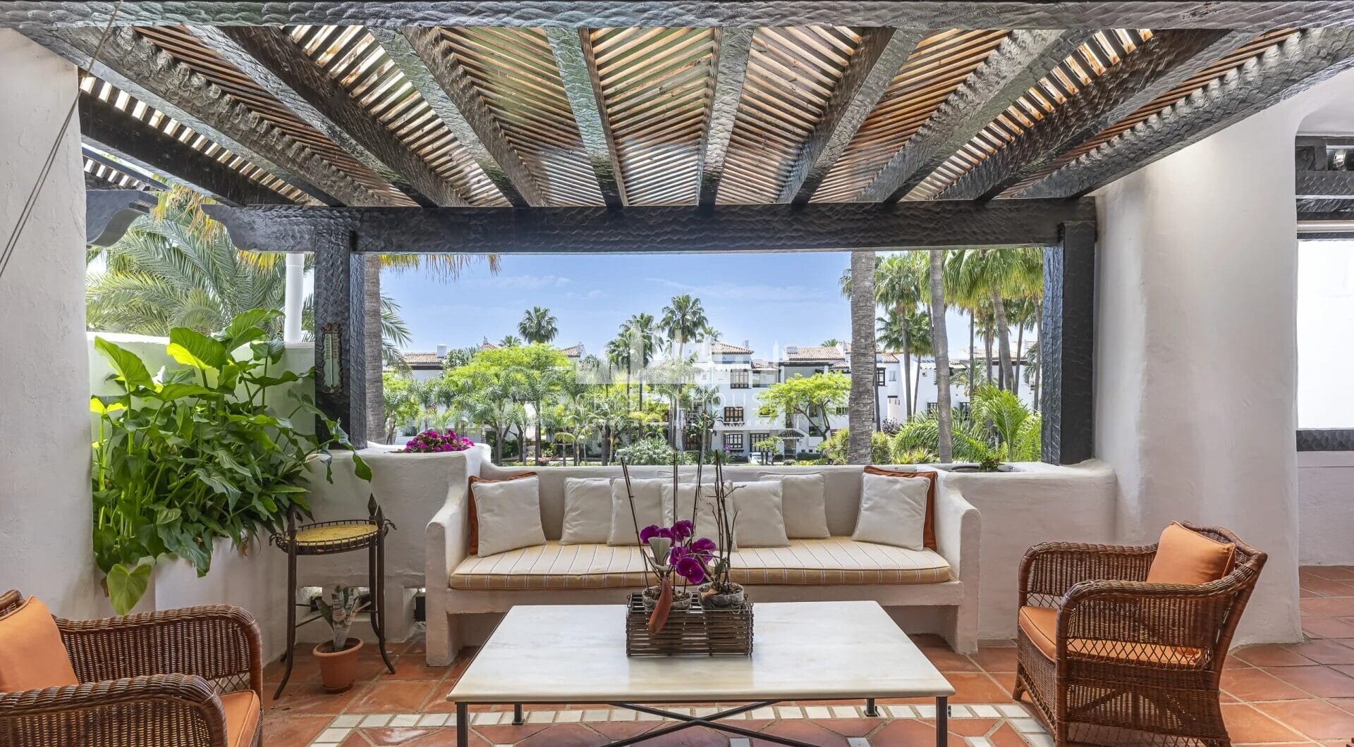 Located within the prestigious Persian Gardens of the renowned Puente Romano Resort on Marbella’s Golden Mile, this spacious three-bedroom duplex penthouse presents a rare opportunity to own a home with enduring charm and extraordinary potential.