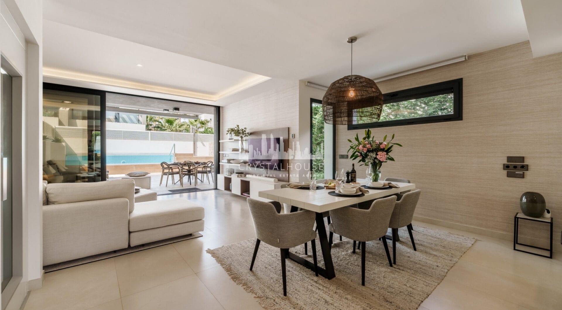 Welcome to Azure 7, a modern semi-detached villa located in the gated community of Banus Bay, just minutes from Puerto Banus.