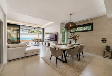 Welcome to Azure 7, a modern semi-detached villa located in the gated community of Banus Bay, just minutes from Puerto Banus.