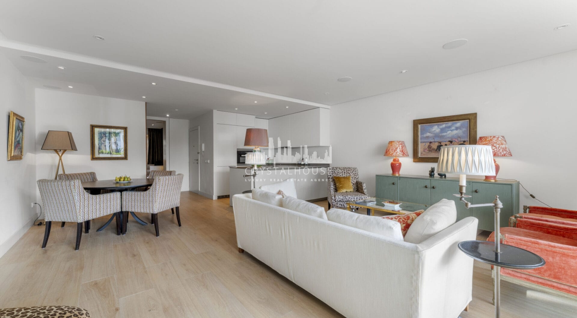 Located in the heart of the prestigious Puente Romano Resort, Drago 2-2 offers an exceptional blend of luxury and convenience.