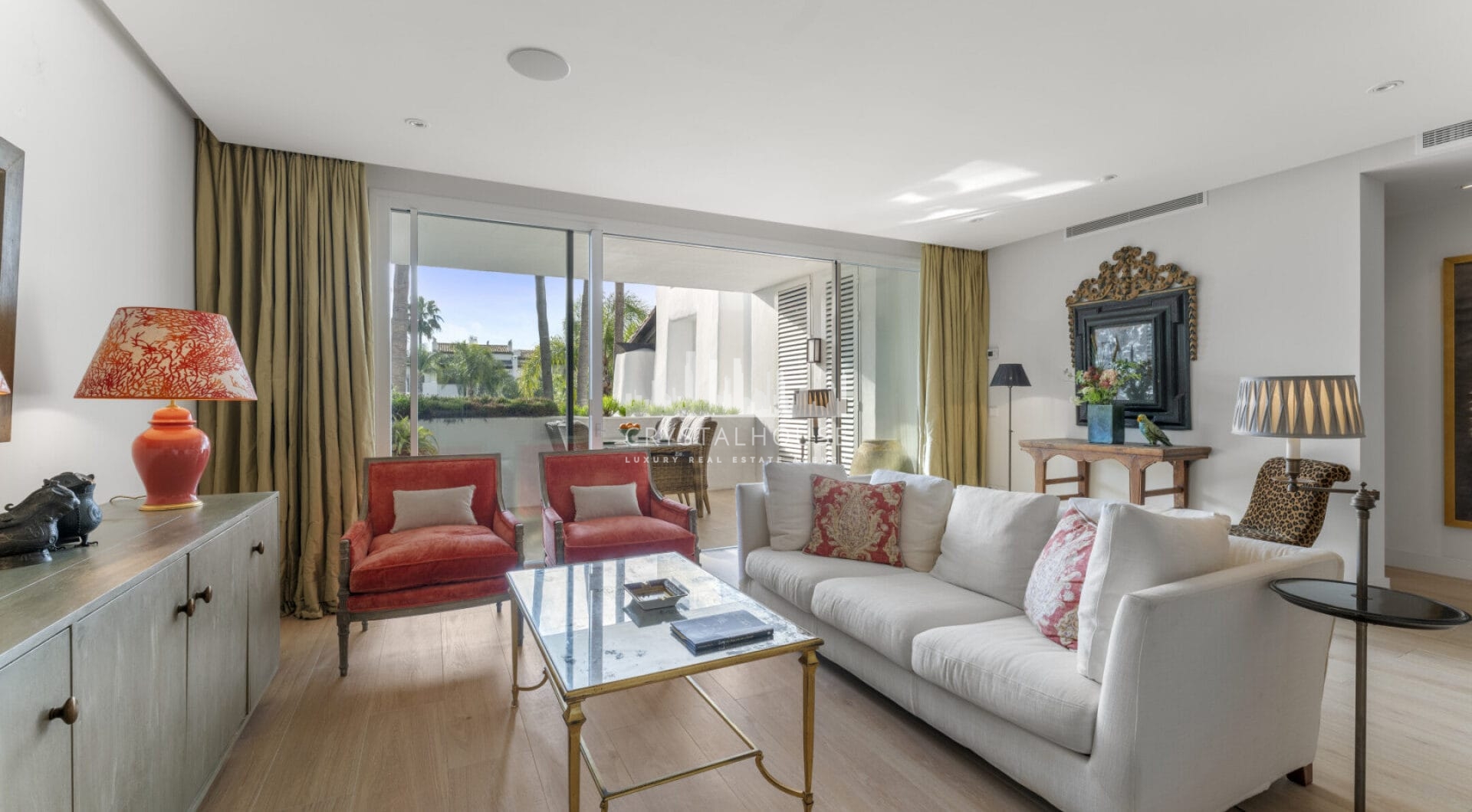 Located in the heart of the prestigious Puente Romano Resort, Drago 2-2 offers an exceptional blend of luxury and convenience.