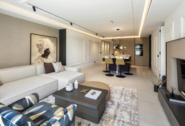 Datura 1 is a stunning recently-refurbished ground floor apartment with a prime location within the Puente Romano Resort on Marbella’s Golden Mile.