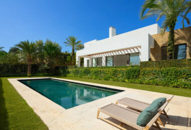 Nestled in the exclusive Green 10 are within the prestigious Finca Cortesin Resort, this magnificent villa showcases captivating architecture that offers a contemporary twist on golfside living.