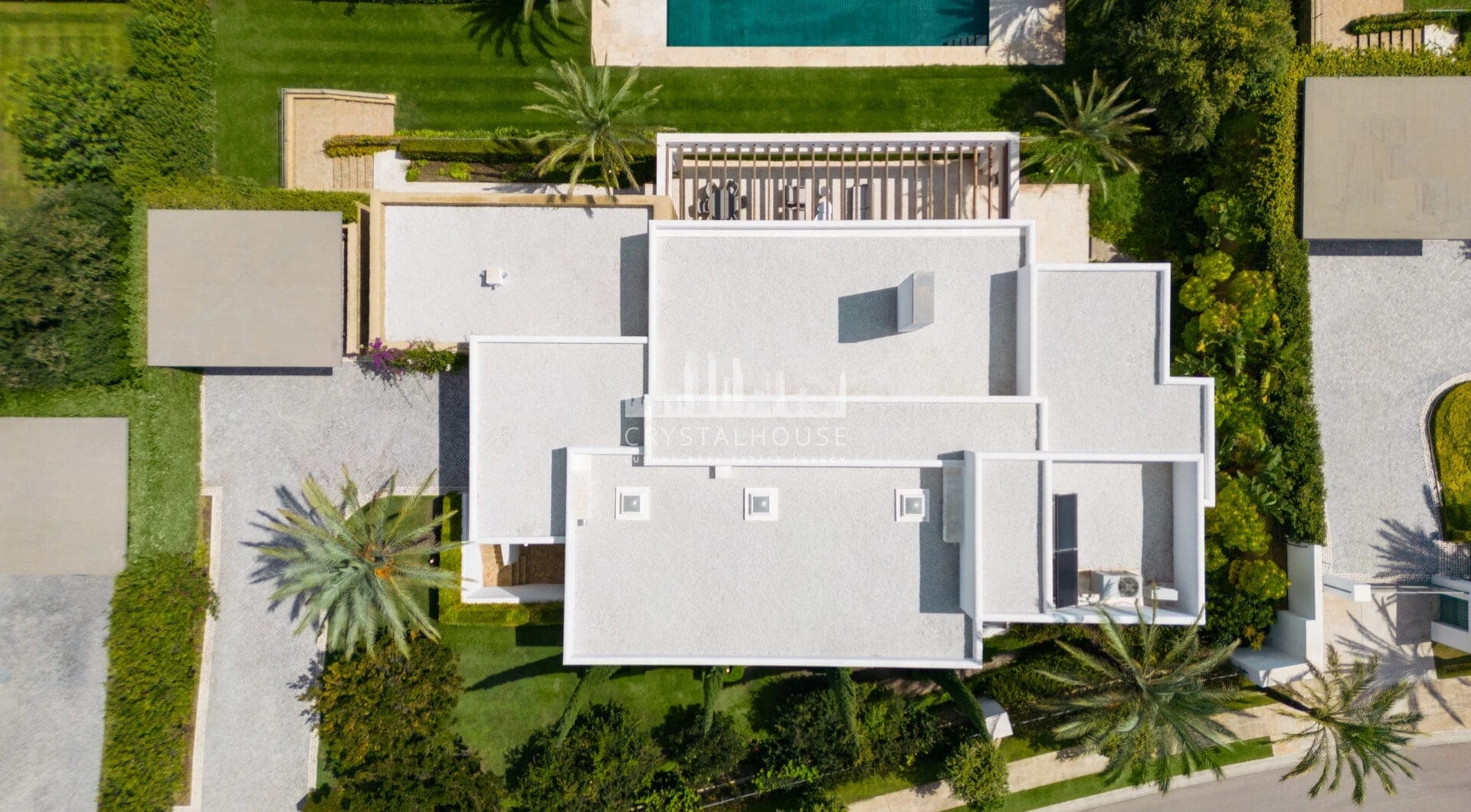 Nestled in the exclusive Green 10 are within the prestigious Finca Cortesin Resort, this magnificent villa showcases captivating architecture that offers a contemporary twist on golfside living.