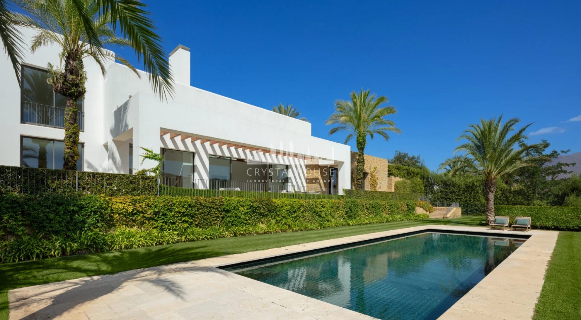 Nestled in the exclusive Green 10 are within the prestigious Finca Cortesin Resort, this magnificent villa showcases captivating architecture that offers a contemporary twist on golfside living.