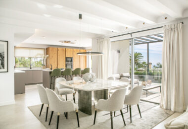 Situated on Marbella’s prestigious Golden Mile, this beautifully renovated villa offers luxury, privacy, and sustainability in one of the area’s most sought-after locations.