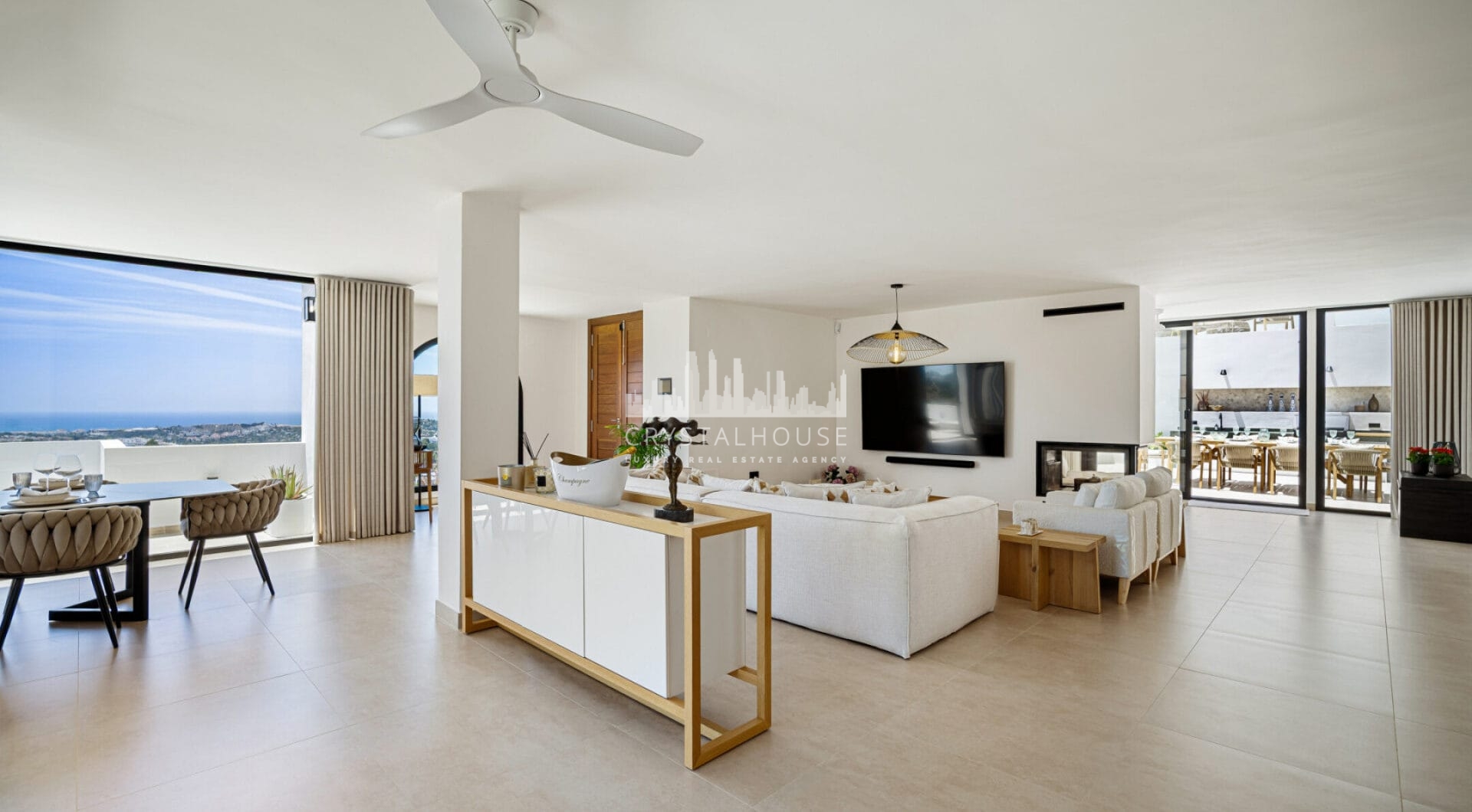 Welcome to Villa Luma, a beautifully reimagined Mediterranean residence located in the prestigious enclave of Las Lomas de Nueva Andalucía.