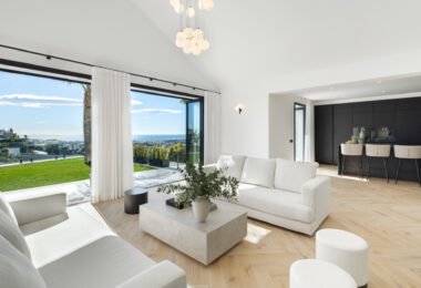Villa Almira is a stunning property that offers breathtaking panoramic views of the Mediterranean Sea, La Concha mountain, and the surrounding countryside.