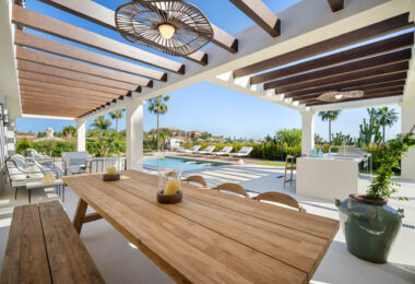 Welcome to Casa Olivo, a beautifully reimagined single-level villa nestled in the heart of Nueva Andalucía, just minutes from the renowned Los Naranjos Golf Course.