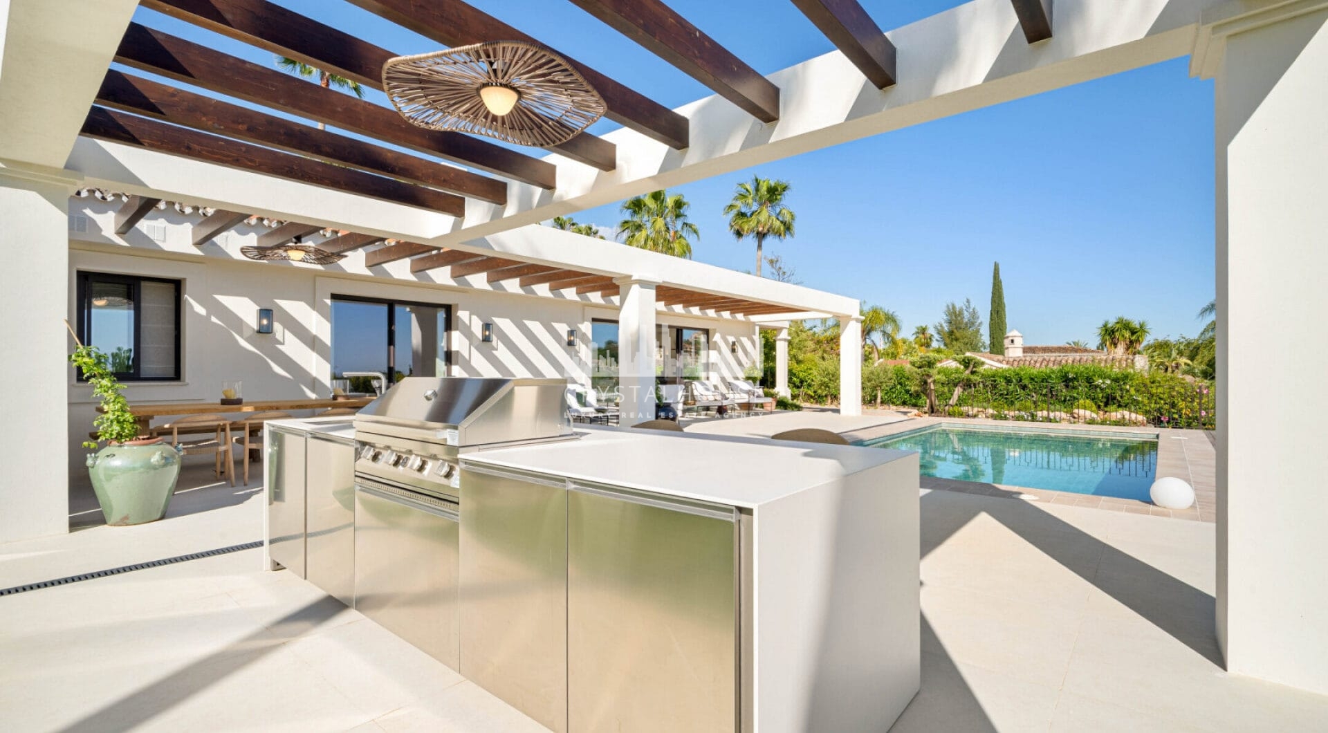 Welcome to Casa Olivo, a beautifully reimagined single-level villa nestled in the heart of Nueva Andalucía, just minutes from the renowned Los Naranjos Golf Course.