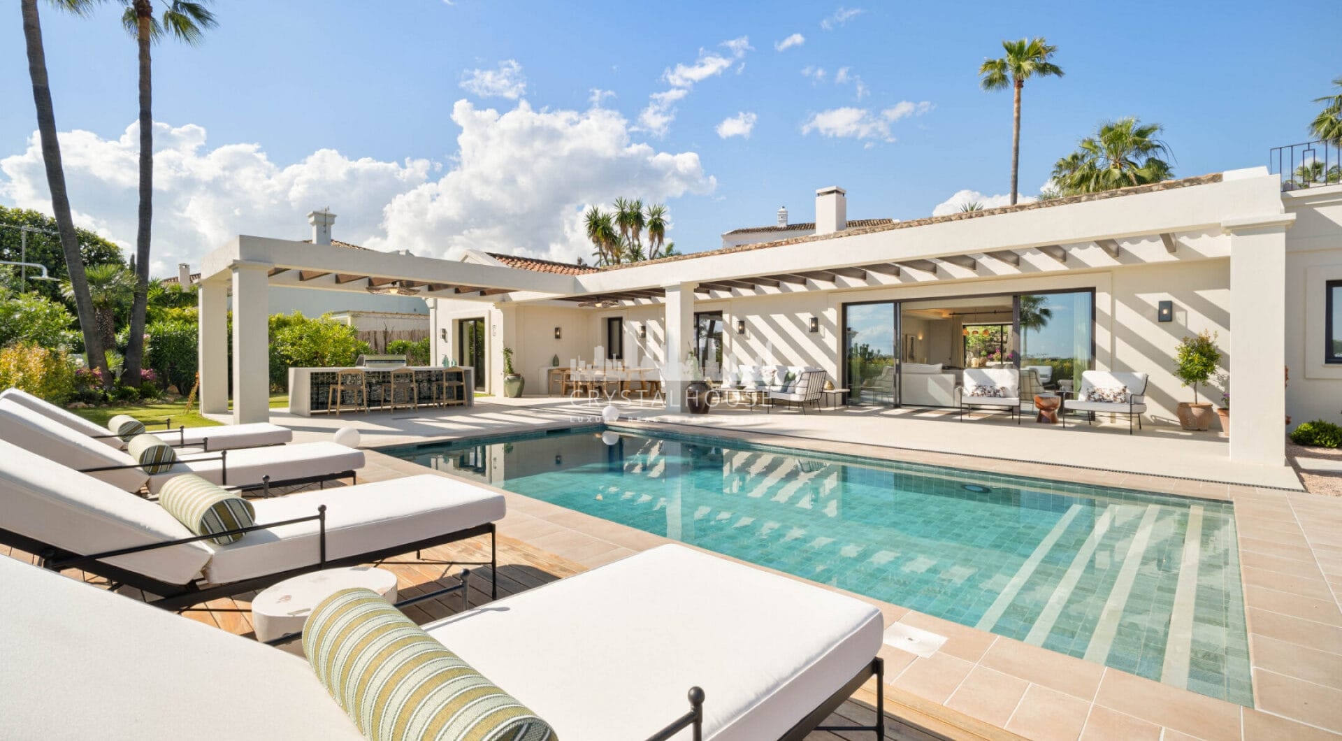 Welcome to Casa Olivo, a beautifully reimagined single-level villa nestled in the heart of Nueva Andalucía, just minutes from the renowned Los Naranjos Golf Course.