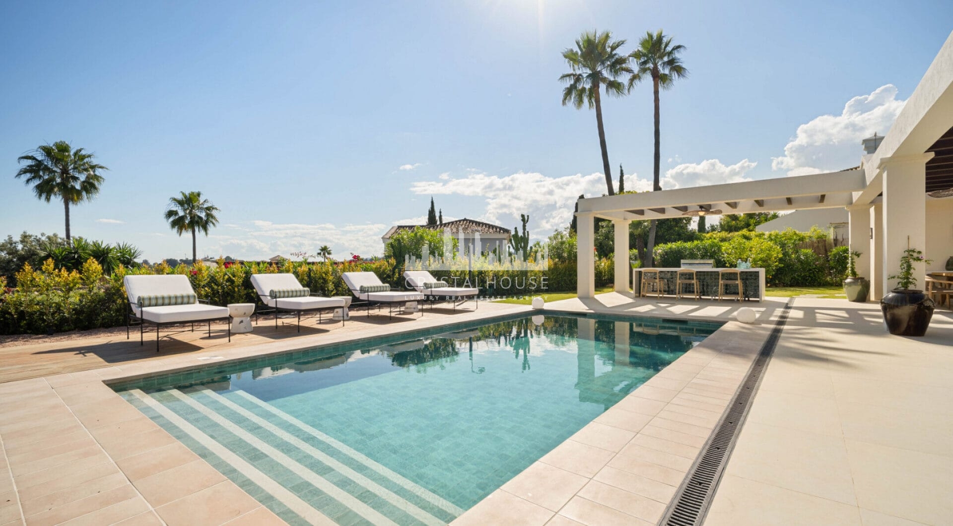 Welcome to Casa Olivo, a beautifully reimagined single-level villa nestled in the heart of Nueva Andalucía, just minutes from the renowned Los Naranjos Golf Course.