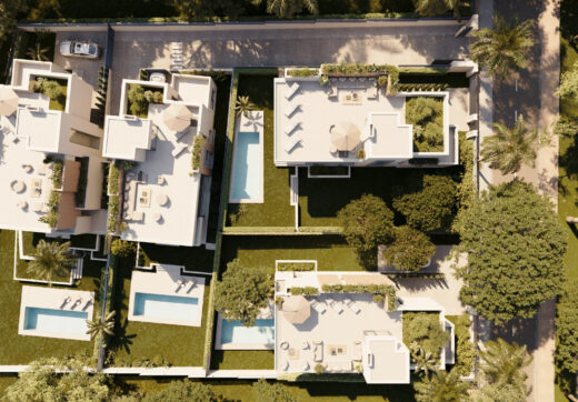 Exclusive Beachside Villas in Marbella East