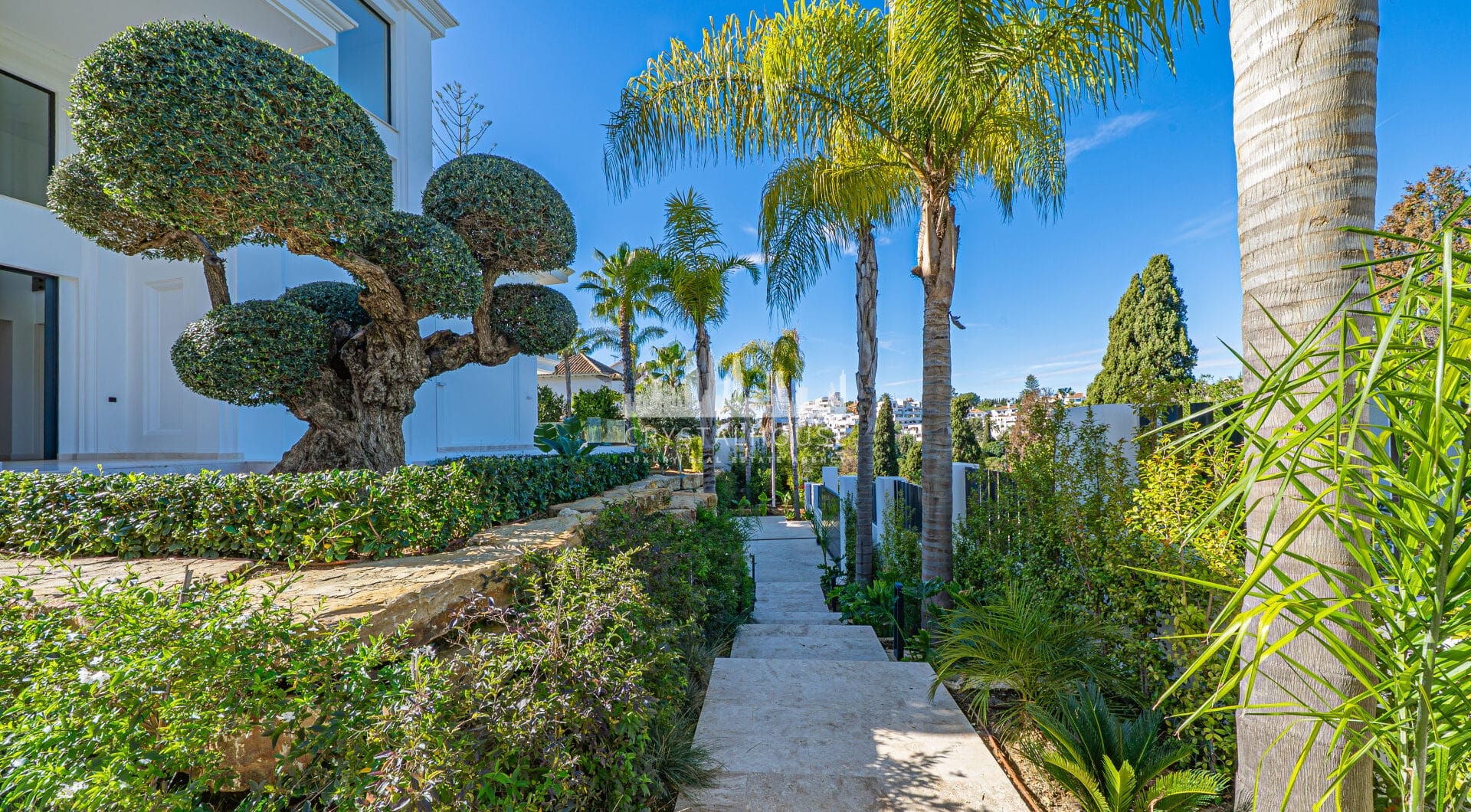 Las Lomas Villa - Luxury Villa in Marbella Golden Mile