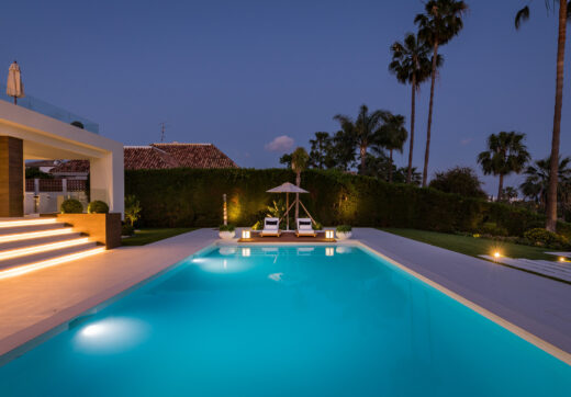 Exceptional Front Line Golf Villa in Nueva Andalucía
