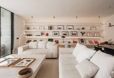 Renovated Apartment in Las Lomas with Heated Pool and Mountain Views