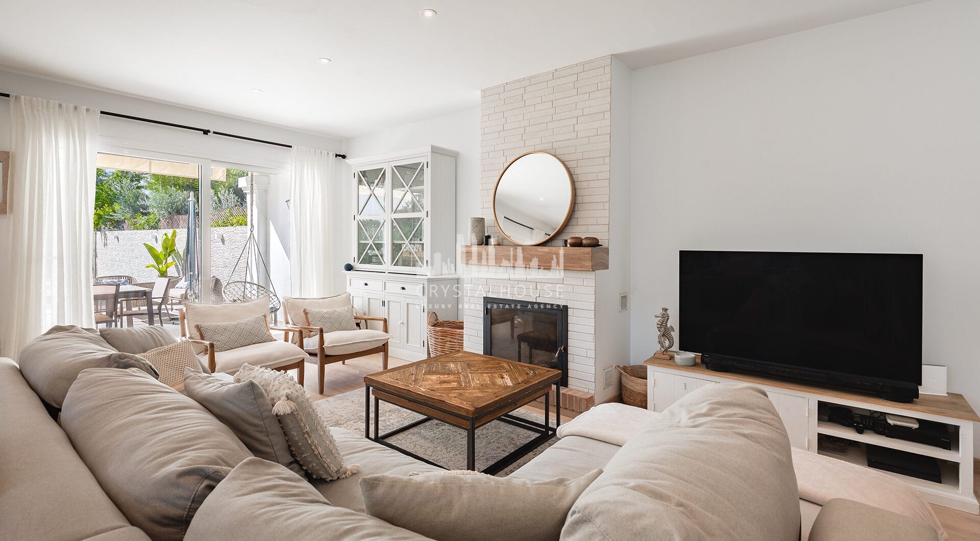 Fully Renovated Modern Villa with Private Pool in Prime San Pedro Location