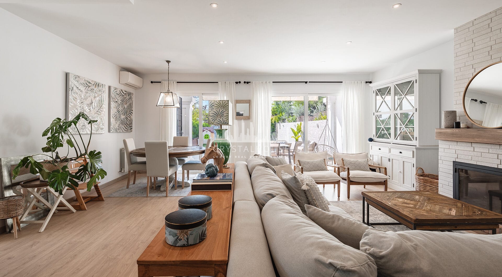 Fully Renovated Modern Villa with Private Pool in Prime San Pedro Location